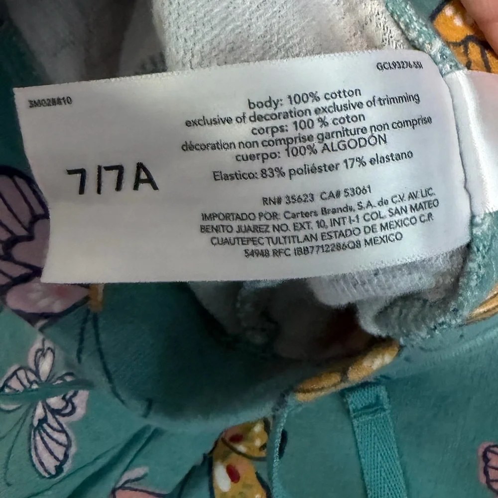 Carter's Tops & Sweatpants bundle, Size‎ 7